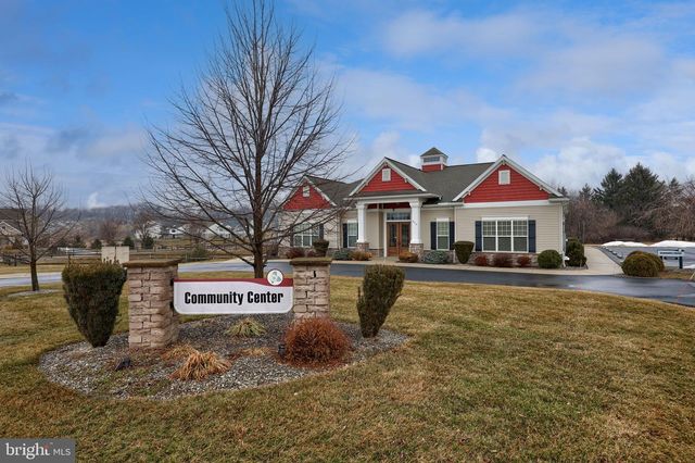 943 SNAPDRAGON CT, Lebanon, PA 17046