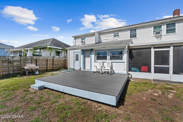 129 S Wild Olive Avenue, Daytona Beach, FL 32118