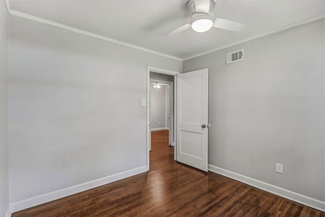 5047 EDENSHIRE AVE, Memphis, TN 38117