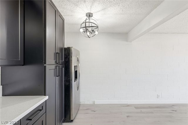 615 South Royal Crest Circle 13, Las Vegas, NV 89169