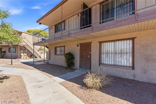 615 South Royal Crest Circle 13, Las Vegas, NV 89169