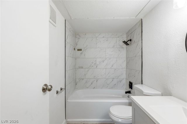 615 South Royal Crest Circle 13, Las Vegas, NV 89169