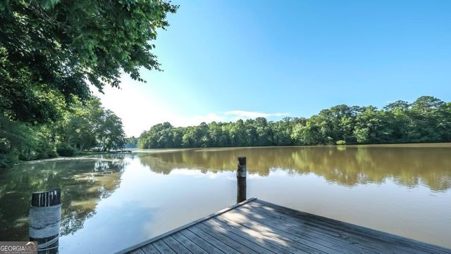 327 Lakeridge Drive, Temple, GA 30179