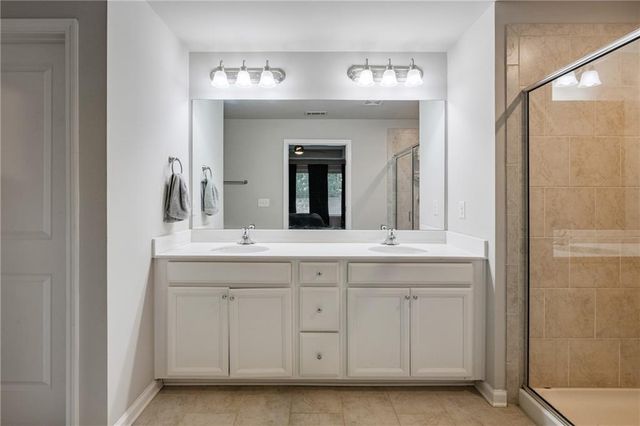 211 Mahone Drive, Lilburn, GA 30047