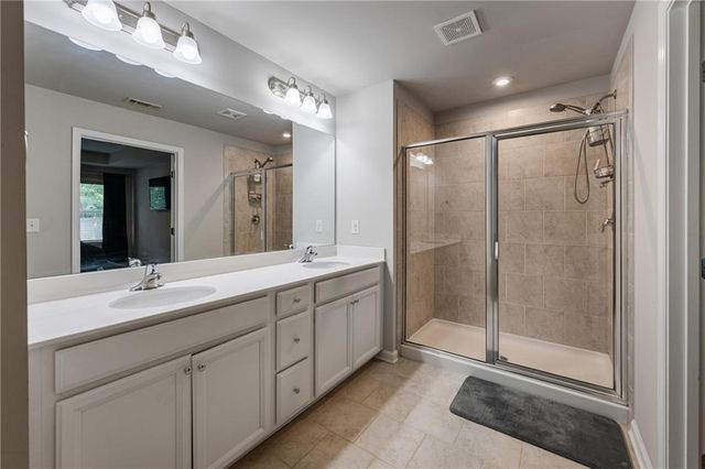 211 Mahone Drive, Lilburn, GA 30047