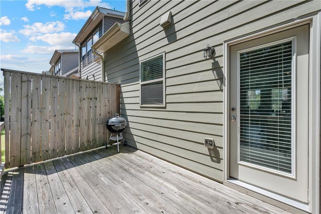 211 Mahone Drive, Lilburn, GA 30047
