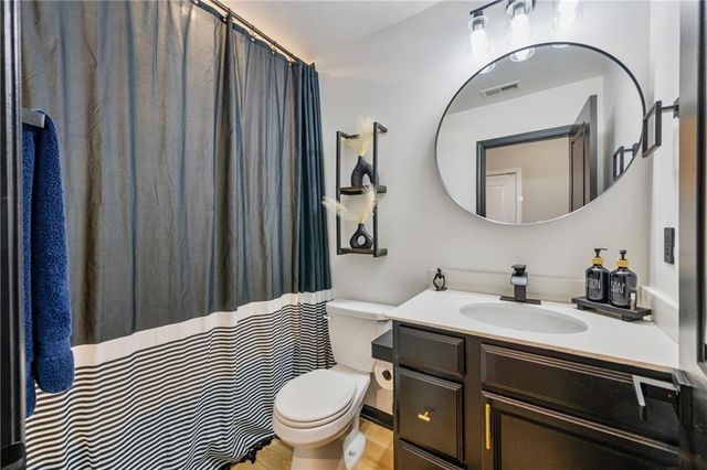 211 Mahone Drive, Lilburn, GA 30047