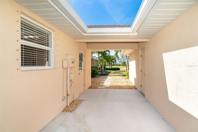 67 PINEHURST PLACE, Rotonda West, FL 33947