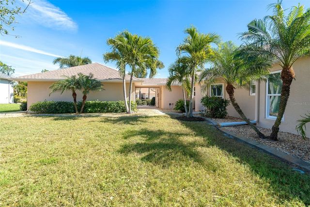 67 PINEHURST PLACE, Rotonda West, FL 33947