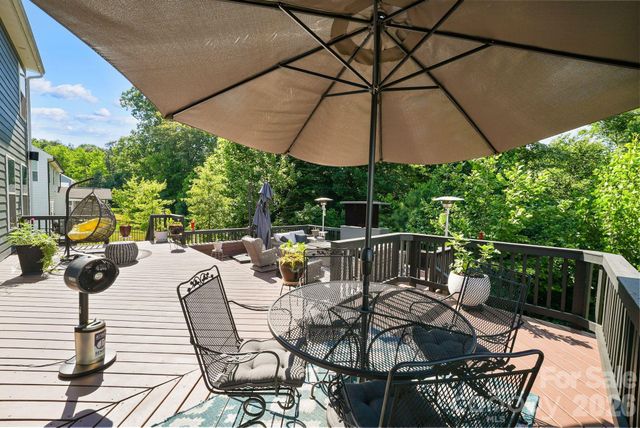 13231 Fiore Place, Huntersville, NC 28078