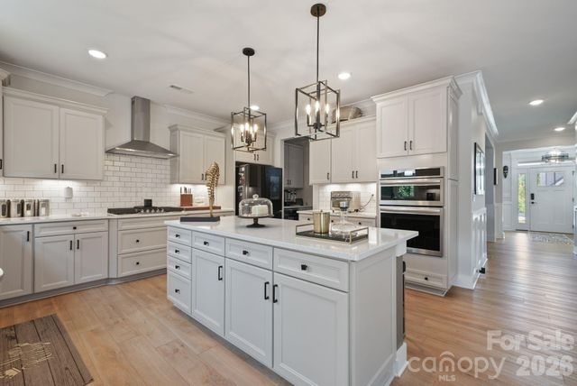 13231 Fiore Place, Huntersville, NC 28078