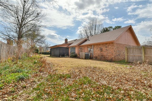 705 Inverness Court, Norman, OK 73072