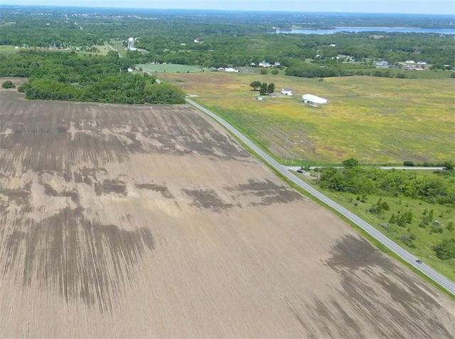 Lot 4 92 Highway, Smithville, MO 64089