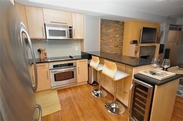 396 Beacon Street 7, Boston, MA 02116
