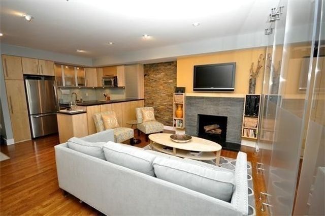 396 Beacon Street 7, Boston, MA 02116