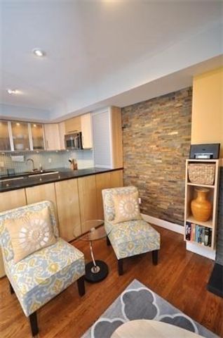 396 Beacon Street 7, Boston, MA 02116