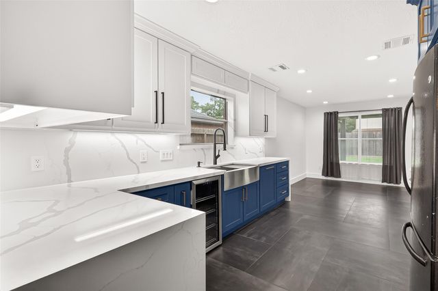 5252 Pinewood Terrace, Katy, TX 77493