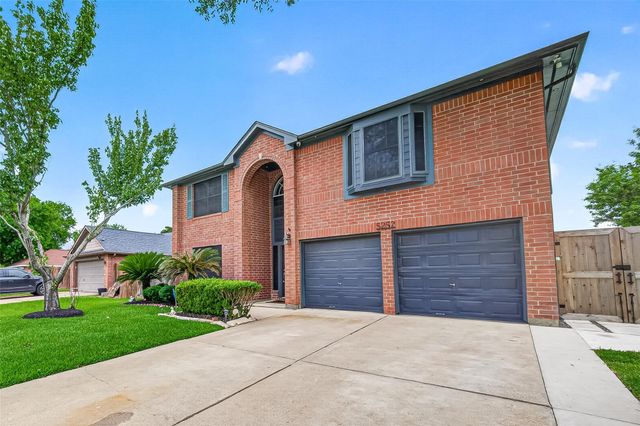 5252 Pinewood Terrace, Katy, TX 77493