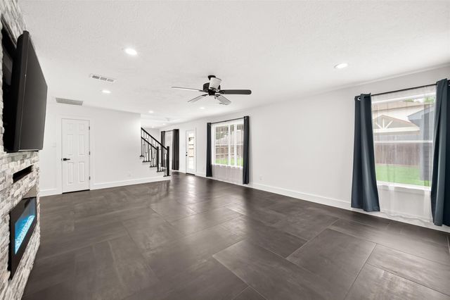 5252 Pinewood Terrace, Katy, TX 77493