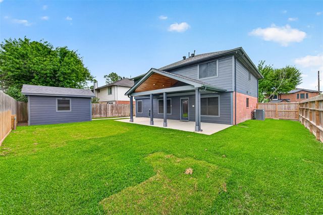 5252 Pinewood Terrace, Katy, TX 77493