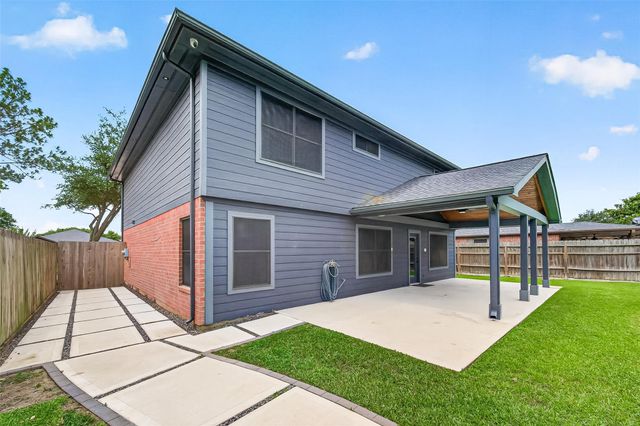 5252 Pinewood Terrace, Katy, TX 77493