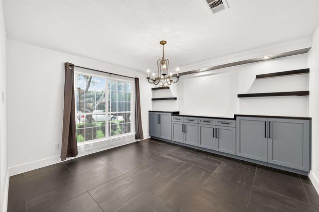 5252 Pinewood Terrace, Katy, TX 77493