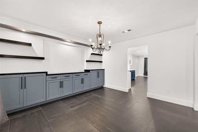 5252 Pinewood Terrace, Katy, TX 77493
