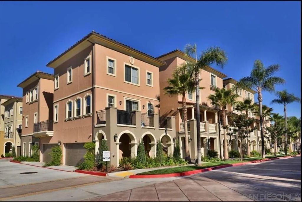 8978 Butternut Ln, San Diego, CA 92123