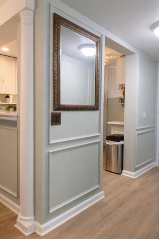 110 LAKE EMERALD Drive 103, Oakland Park, FL 33309
