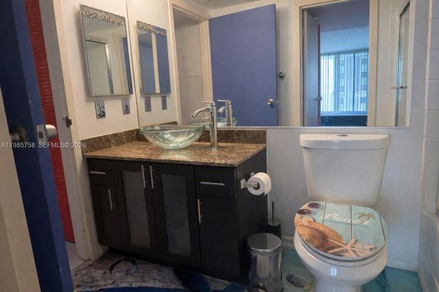 7601 E Treasure Dr 910, North Bay Village, FL 33141