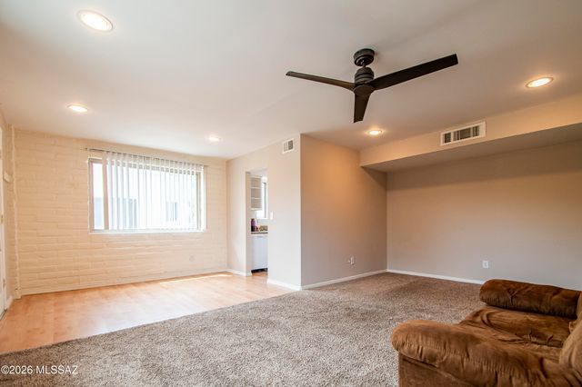 6549 E Calle La Paz Unit D, Tucson, AZ 85715