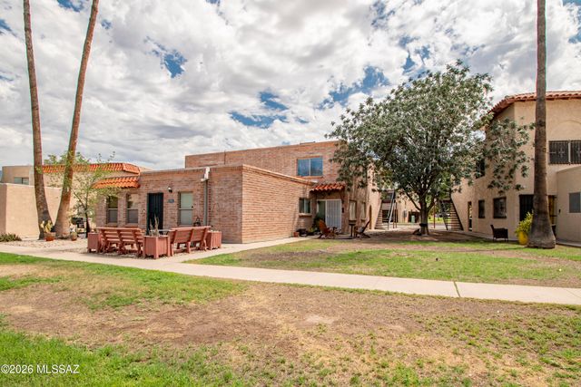 6549 E Calle La Paz Unit D, Tucson, AZ 85715