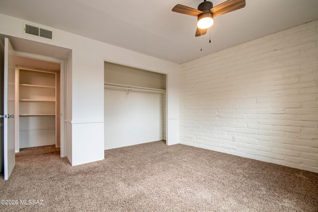 6549 E Calle La Paz Unit D, Tucson, AZ 85715