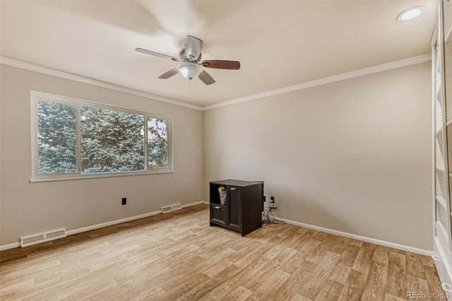 990 S Kenton Street, Aurora, CO 80012