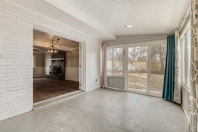 990 S Kenton Street, Aurora, CO 80012