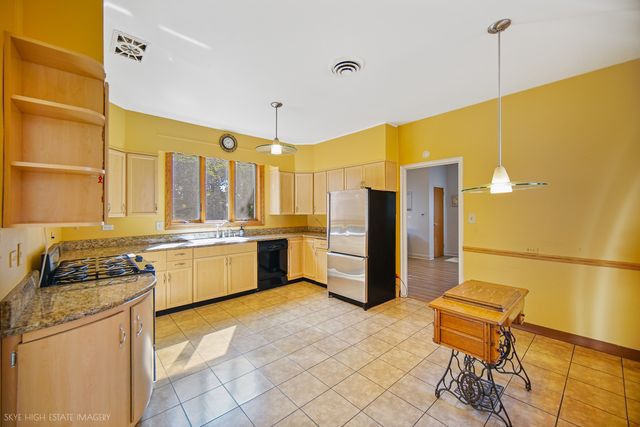 9336 S Bell Avenue, Chicago, IL 60643