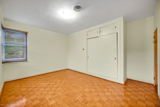 9336 S Bell Avenue, Chicago, IL 60643