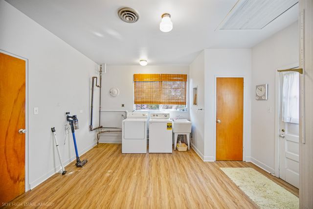 9336 S Bell Avenue, Chicago, IL 60643