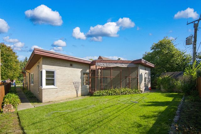 9336 S Bell Avenue, Chicago, IL 60643