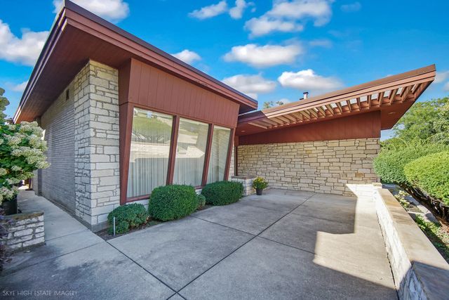 9336 S Bell Avenue, Chicago, IL 60643