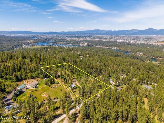 821 S Star Garnet Rd, Coeur d'Alene, ID 83814 property photo