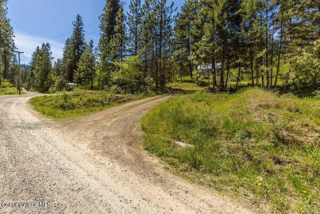 821 S Star Garnet Rd, Coeur D'alene, ID 83814