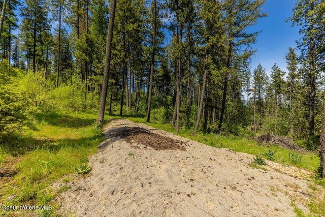 821 S Star Garnet Rd, Coeur D'alene, ID 83814
