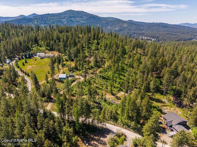 821 S Star Garnet Rd, Coeur D'alene, ID 83814