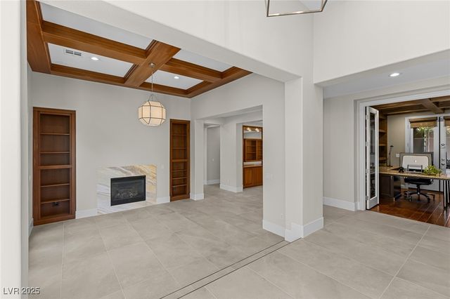 1975 Alcova Ridge Drive, Las Vegas, NV 89135