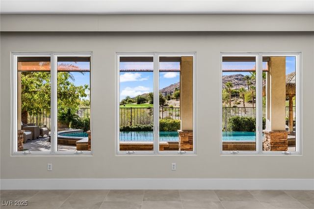 1975 Alcova Ridge Drive, Las Vegas, NV 89135