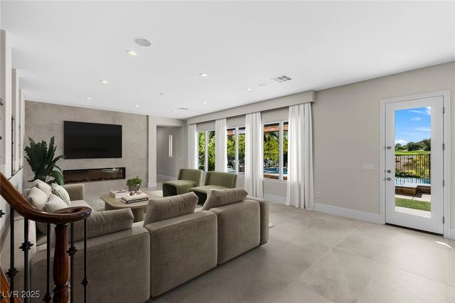 1975 Alcova Ridge Drive, Las Vegas, NV 89135