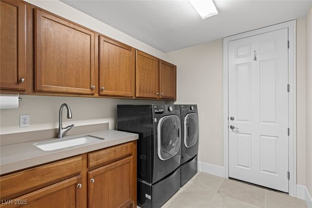 1975 Alcova Ridge Drive, Las Vegas, NV 89135