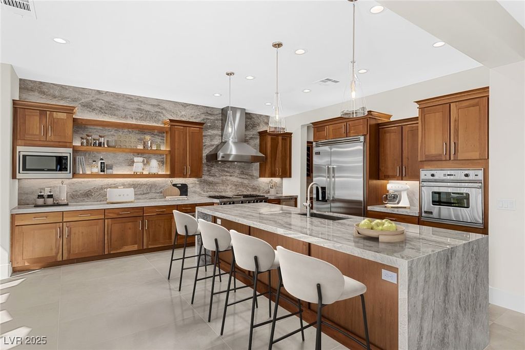 1975 Alcova Ridge Drive, Las Vegas, NV 89135