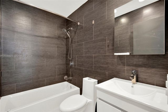 6661 SW 127th Path, Miami, FL 33183